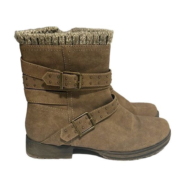 Woman's Tan Boots Size 7 Just Fabulous Arteece Faux Suede Studded Ankle Zip - Picture 1 of 13